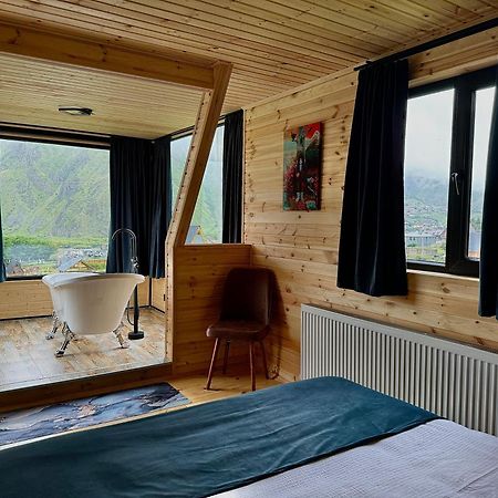 Kazbegi Inn Cottages Eksteriør billede